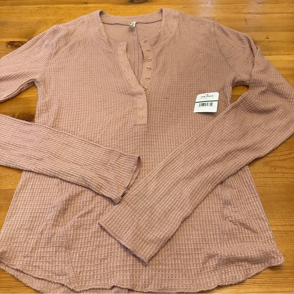 New Free People intimately thermal laying long sleeve Women's L Rose - Picture 2 of 9